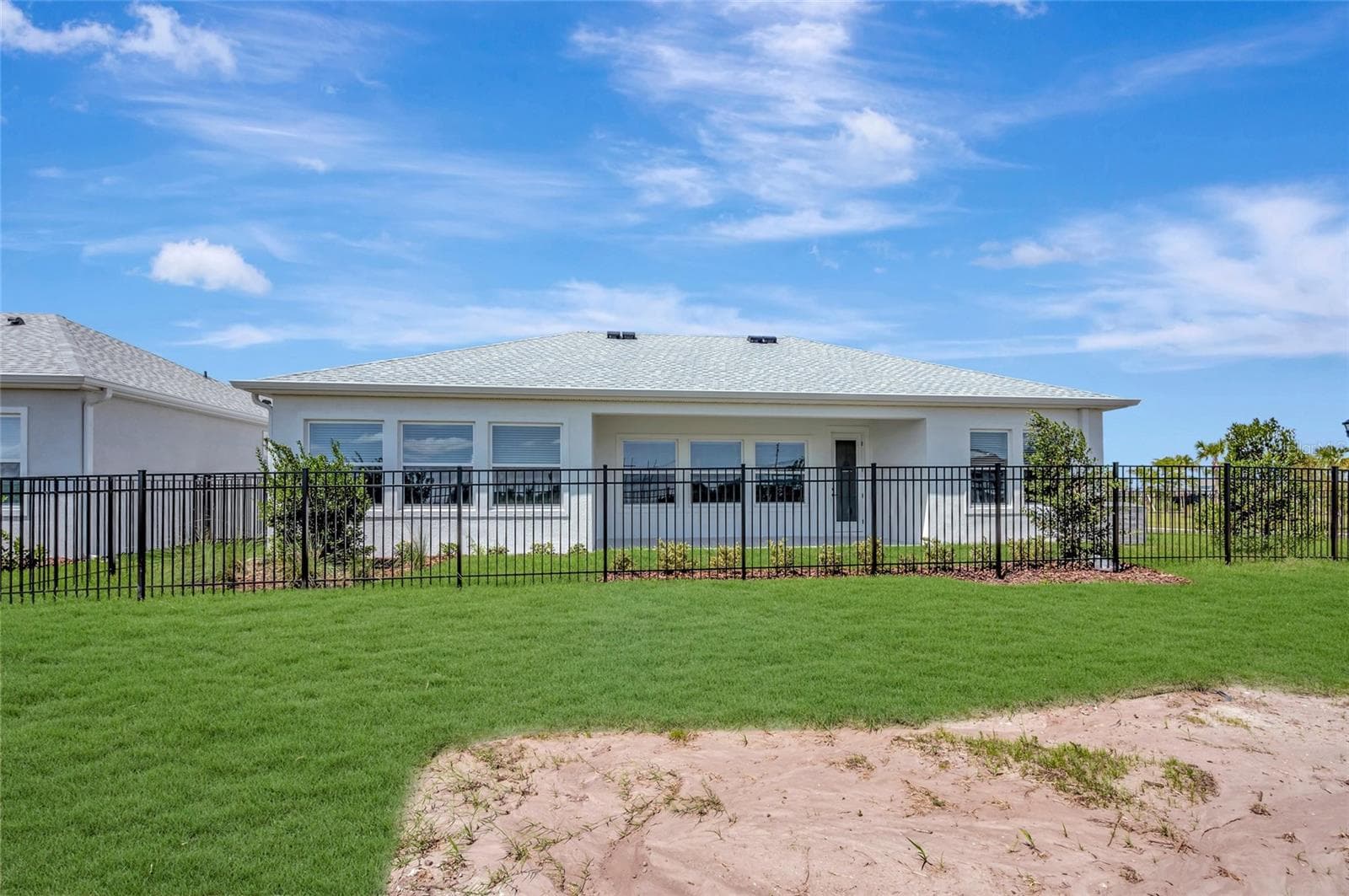 Rear Exterior - 5261 COLONY VISTA DR, APOLLO BEACH