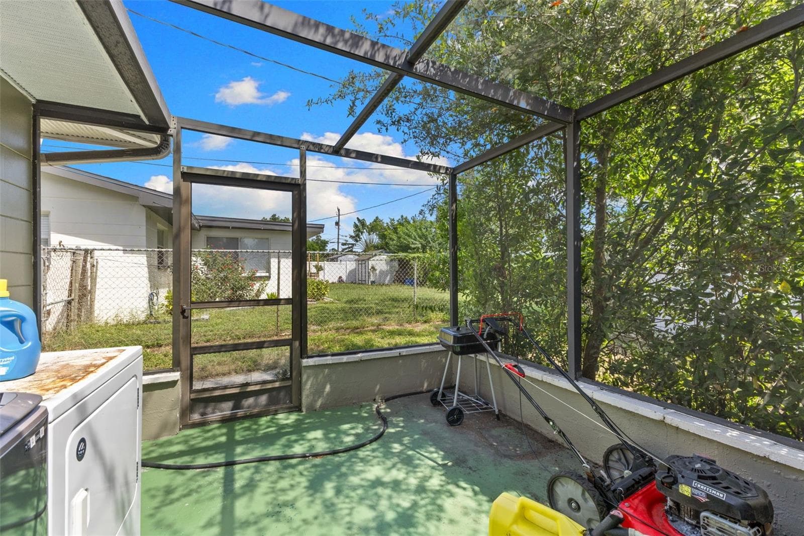 Single Family Residence at 1283 EDENVILLE AVE, CLEARWATER, photo 29 of 38