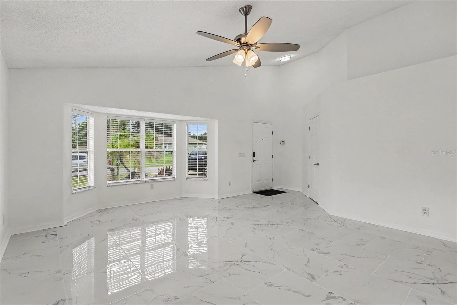 Single Family Residence at 301 BOUGAINVILLEA ST NW, PALM BAY, photo 6 of 37