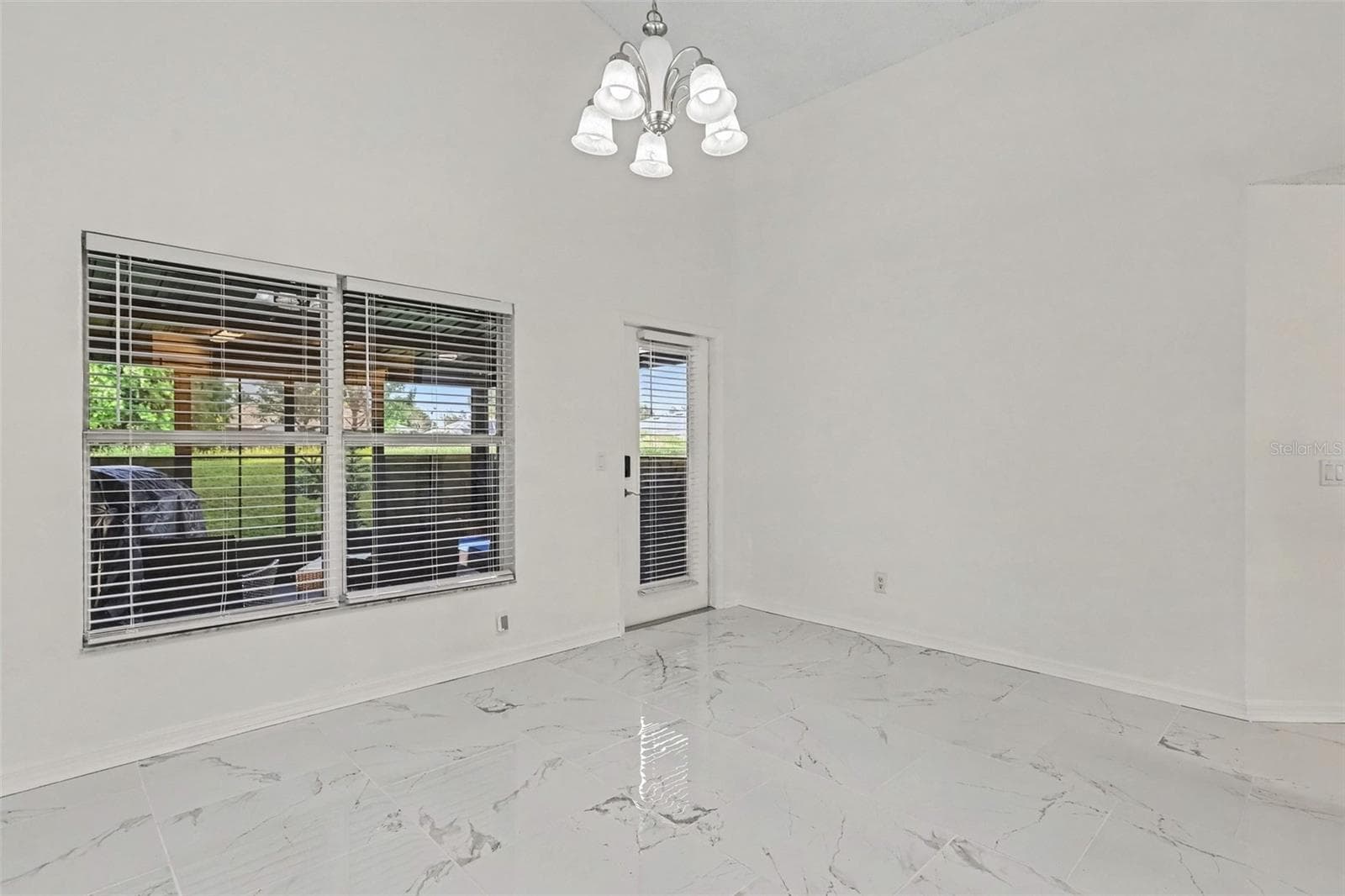 Single Family Residence at 301 BOUGAINVILLEA ST NW, PALM BAY, photo 29 of 37