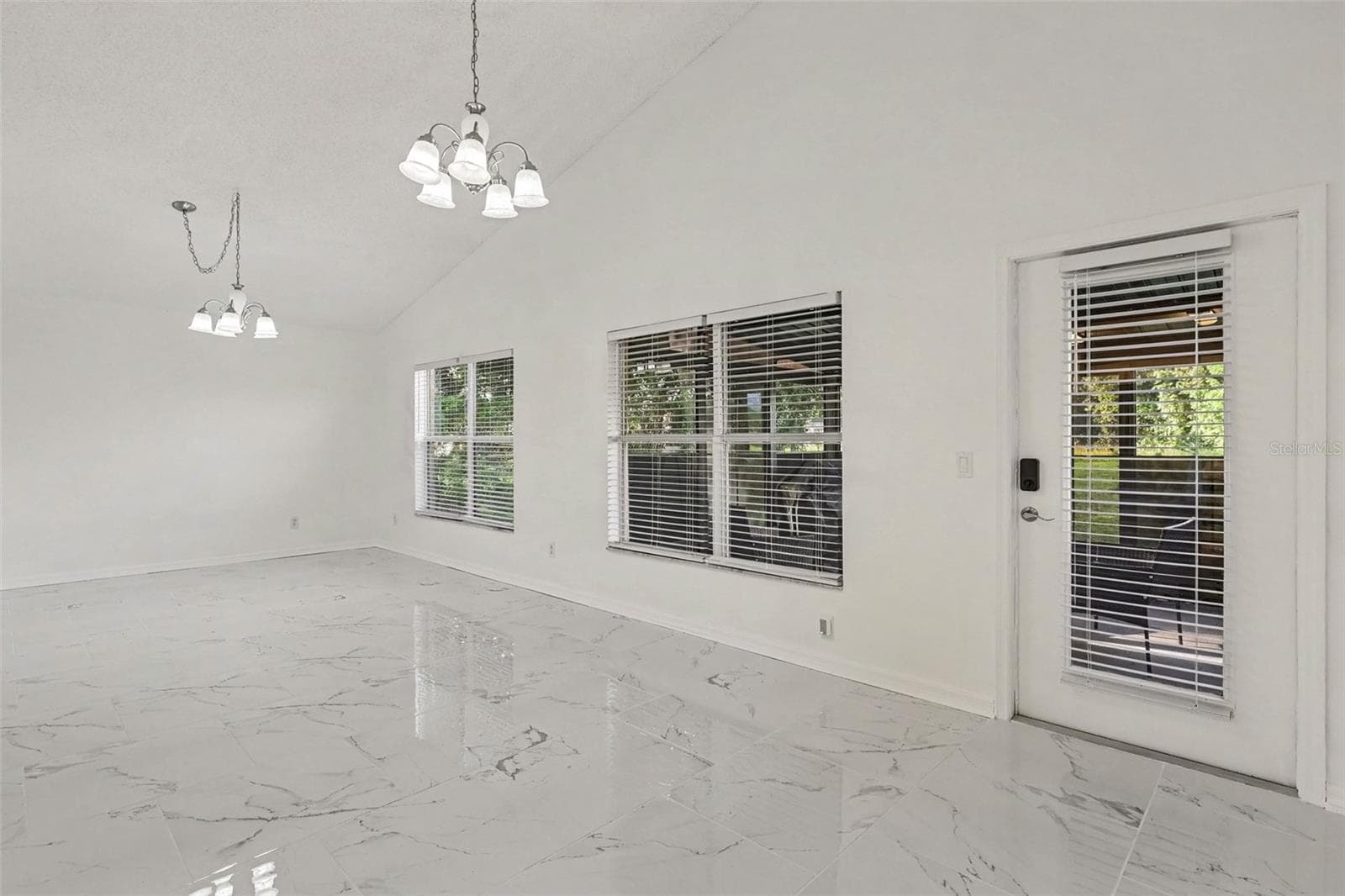 Single Family Residence at 301 BOUGAINVILLEA ST NW, PALM BAY, photo 31 of 37