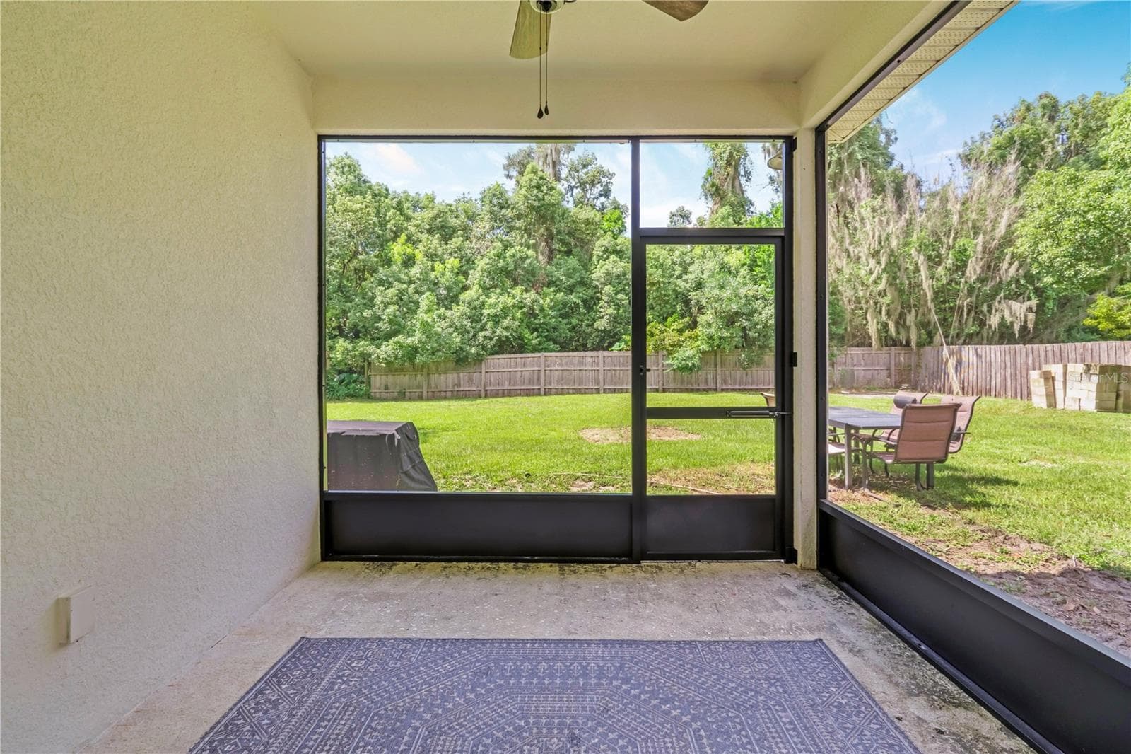 Single Family Residence at 3348 GRAND AVE, DELAND, photo 26 of 37