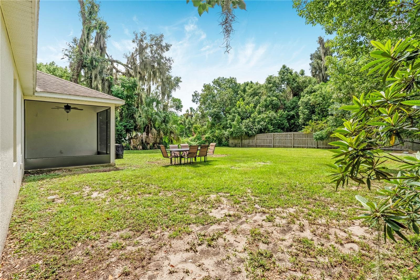 Single Family Residence at 3348 GRAND AVE, DELAND, photo 30 of 37