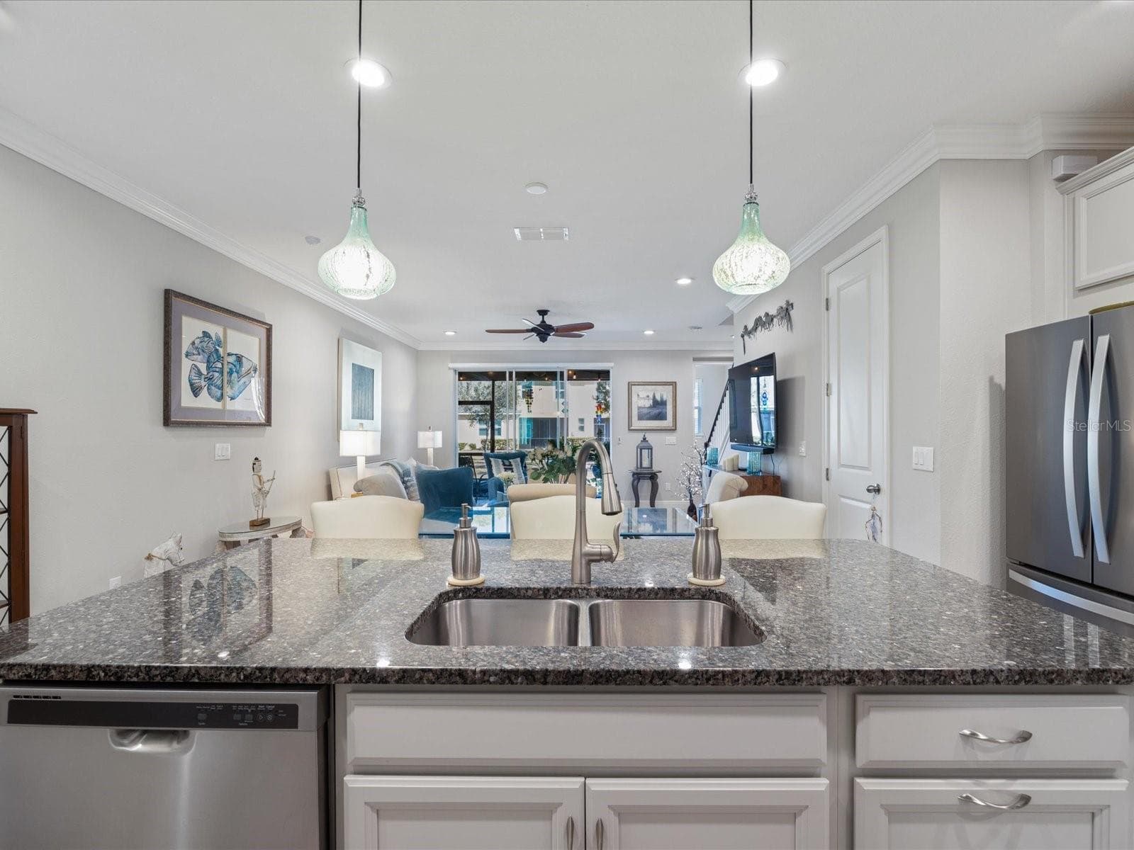 Townhouse at 3010 PALM KEY AVE, OLDSMAR, photo 8 of 57