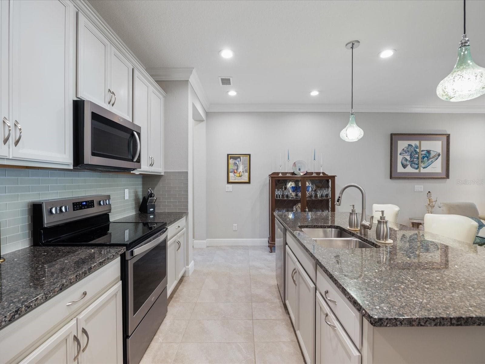 Townhouse at 3010 PALM KEY AVE, OLDSMAR, photo 10 of 57