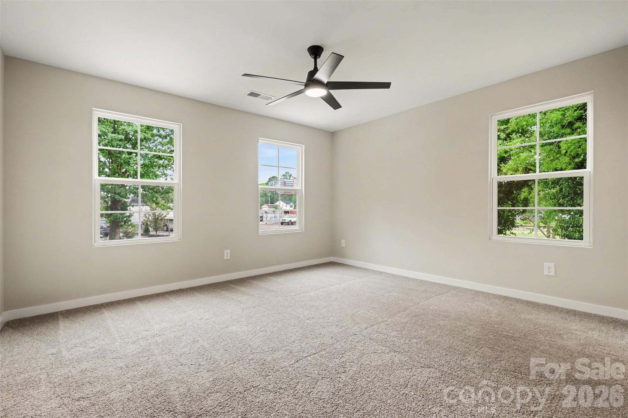 Single Family Residence at 112 E Hilltop Drive, Gastonia, photo 17 of 19