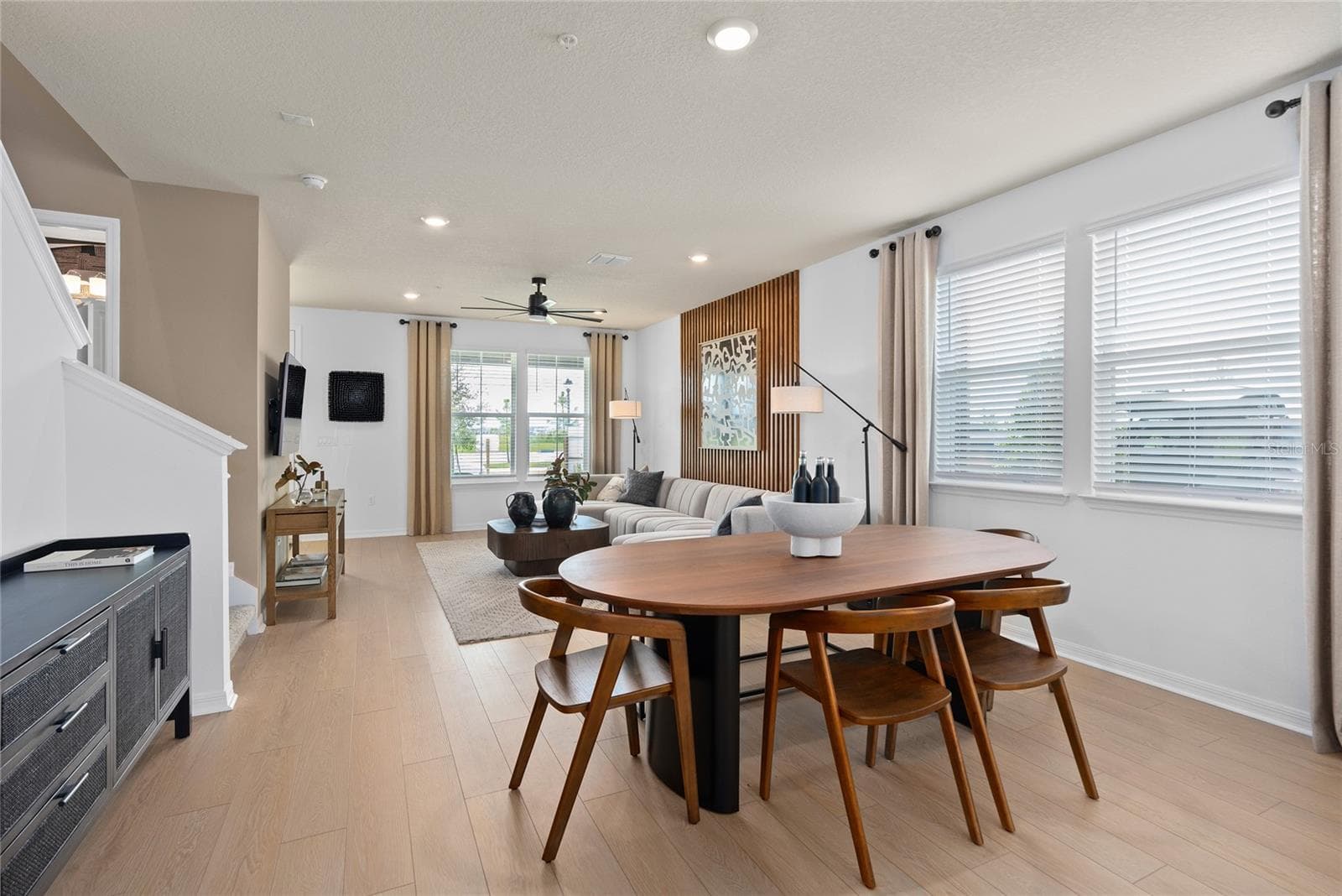 Model Home Design Only. Pictures and furnishings are for illustrative purposes only. Elevations, colors and options may vary. Furniture is for model home staging only. - 6379 ARGENT WOOD DRIVE, WINTER GARDEN