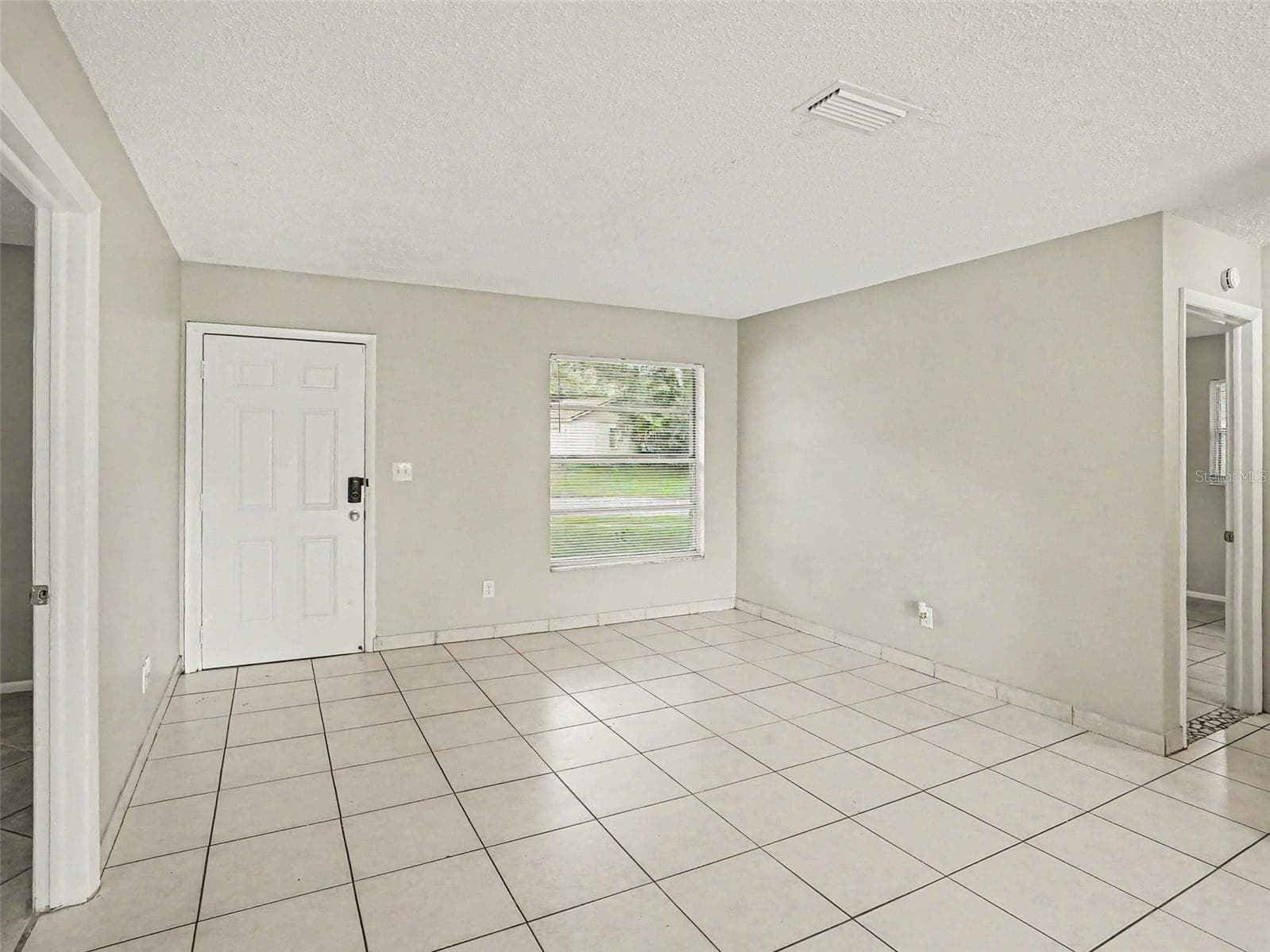 Single Family Residence at 4514 COLBERT CT, ORLANDO, photo 6 of 15
