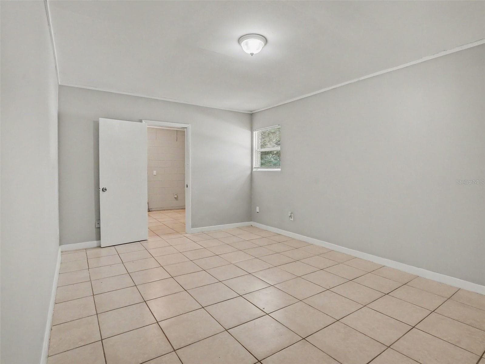Single Family Residence at 4514 COLBERT CT, ORLANDO, photo 8 of 15