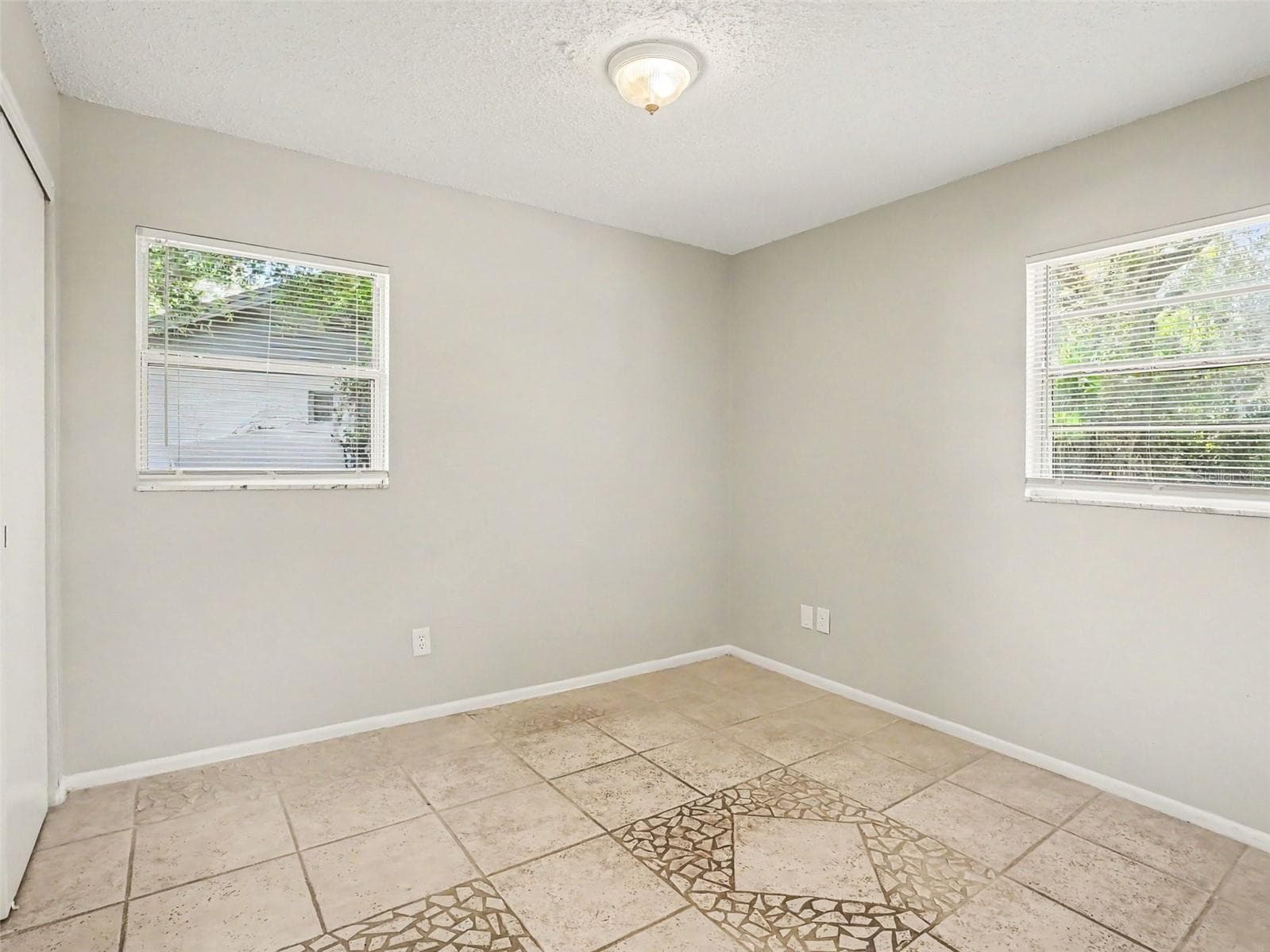 Single Family Residence at 4514 COLBERT CT, ORLANDO, photo 11 of 15