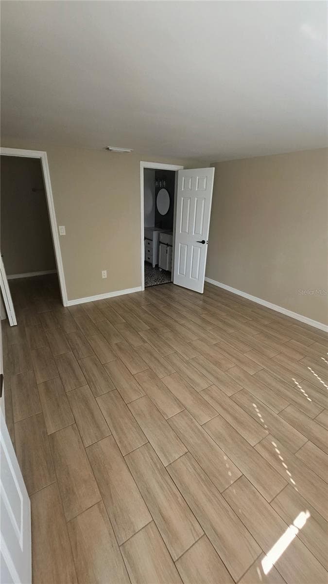 primary bedroom - 3532 OVERLAND DR, HOLIDAY