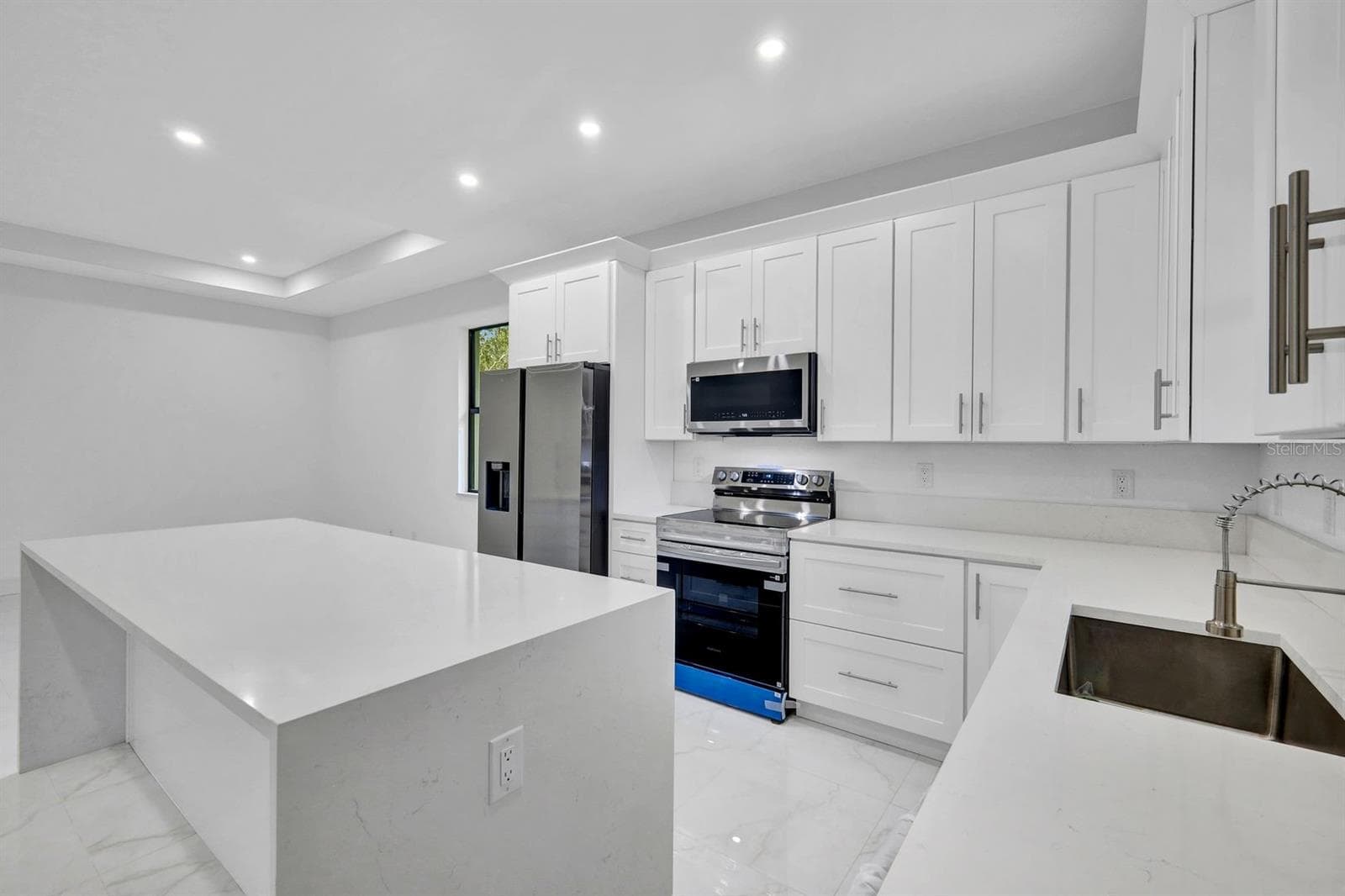 Single Family Residence at 12355 ESTRELLA BLVD, PUNTA GORDA, photo 9 of 26