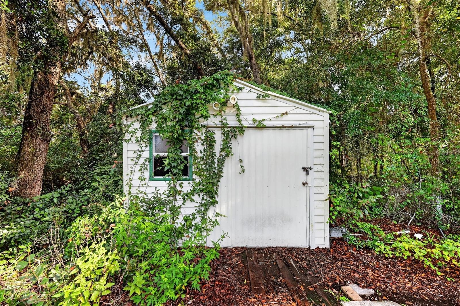 Single Family Residence at 35015 RADIO RD, LEESBURG, photo 70 of 83