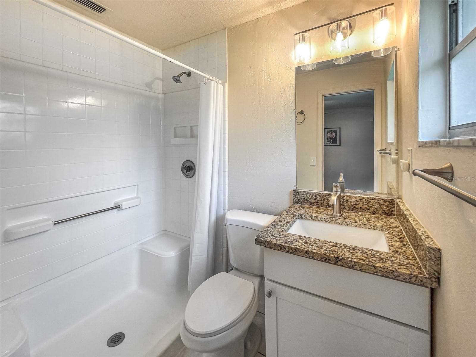 Single Family Residence at 1737 SE MAPLE DR, ARCADIA, photo 12 of 21