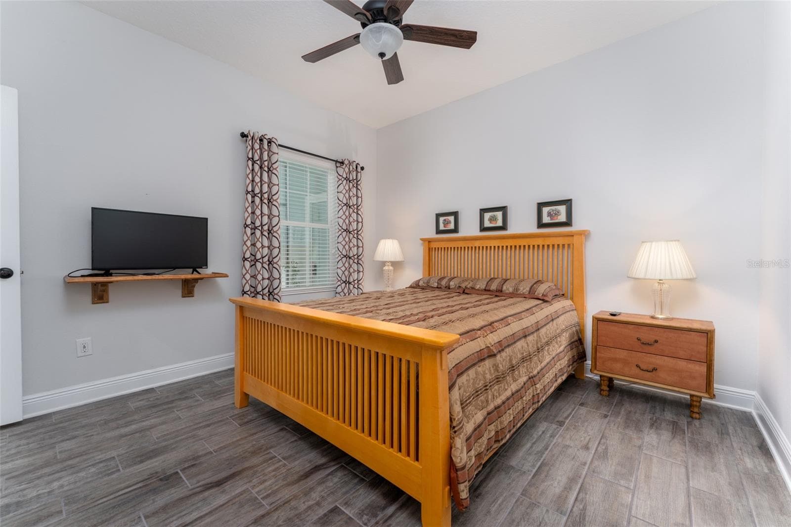 Bed 2 - 13533 CIRCA CROSSING DR, LITHIA
