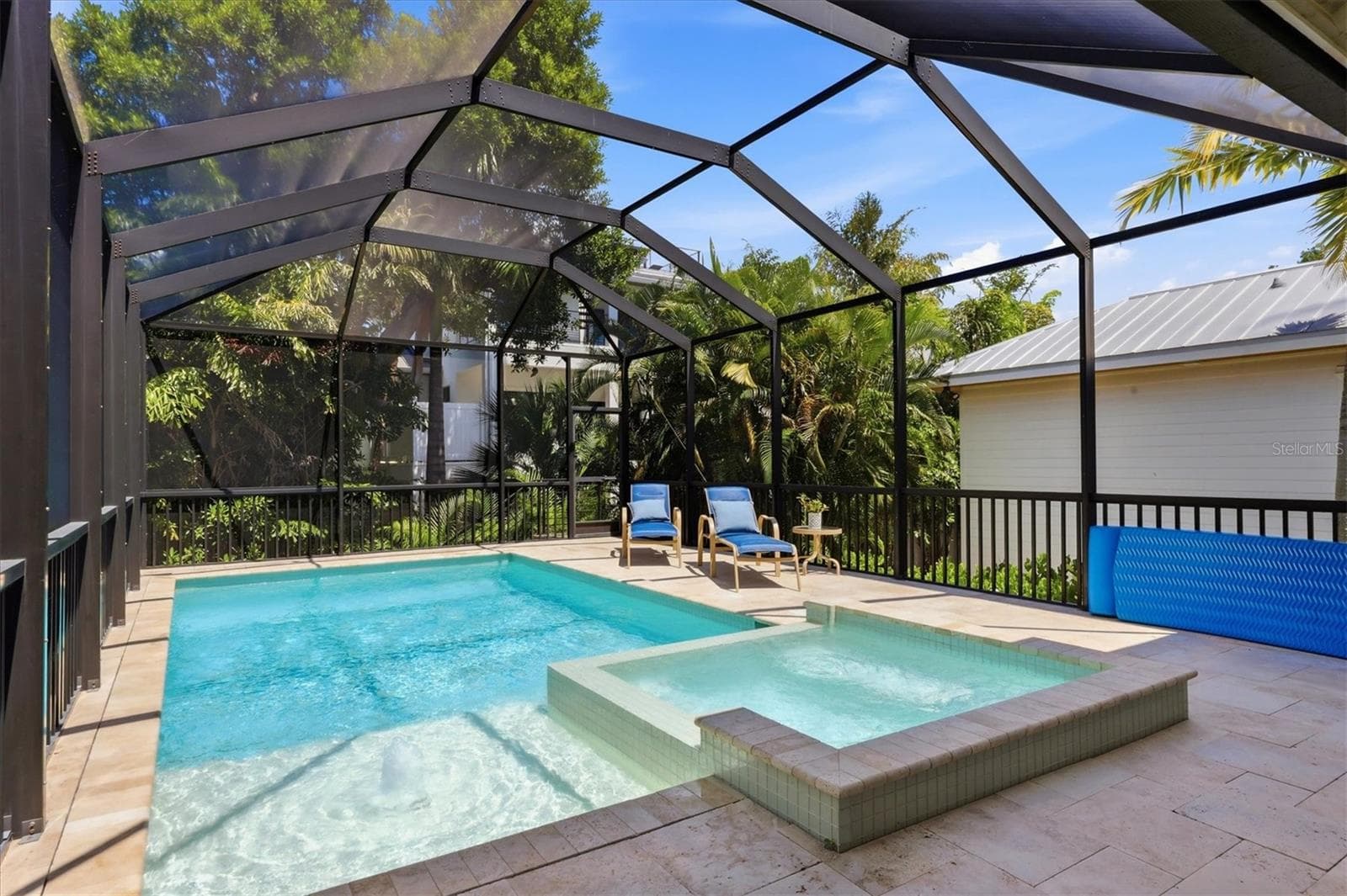 Single Family Residence at 3913 ROBERTS POINT RD, SARASOTA, photo 17 of 24