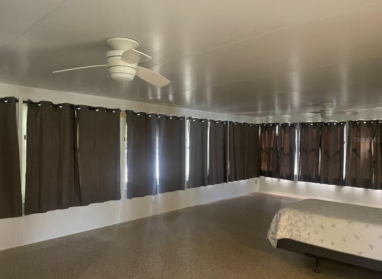 Single Family Residence at 331 SHORE DR E, OLDSMAR, photo 14 of 14