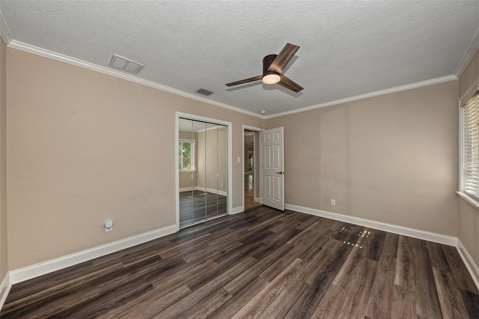 Bedroom 2-b - 1616 INDIAN ROCKS RD, BELLEAIR