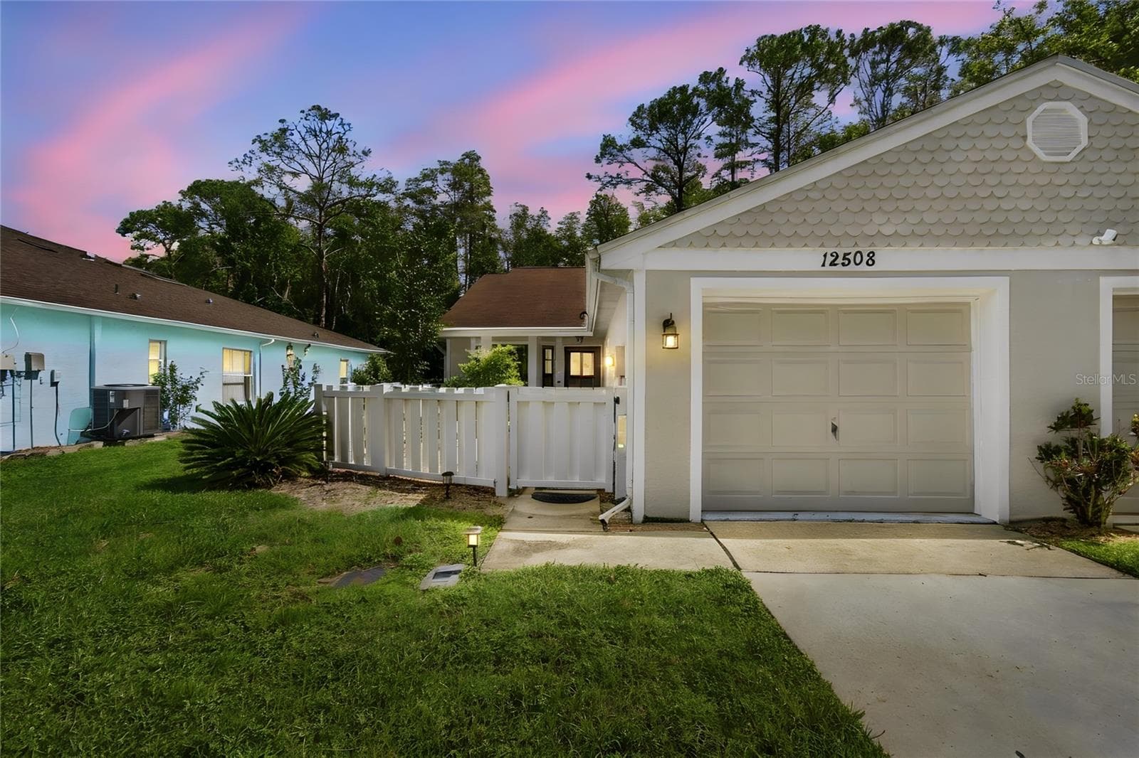 12508 HOLLYBROOK LN