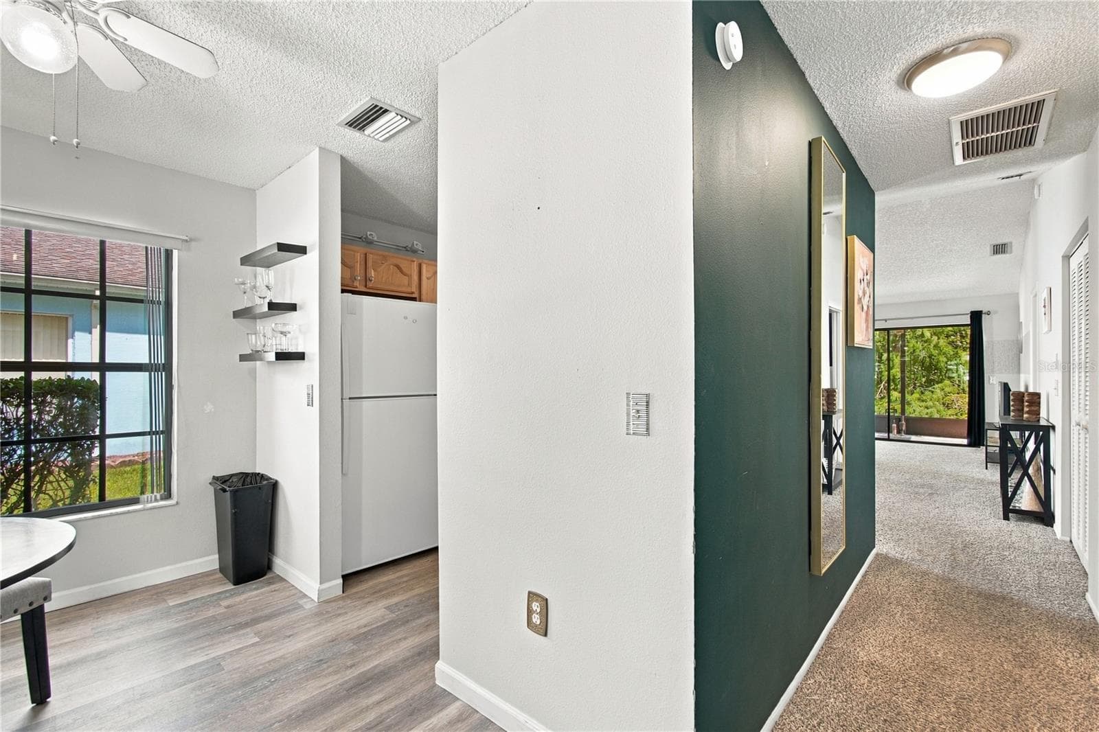 Villa at 12508 HOLLYBROOK LN, HUDSON, photo 7 of 50