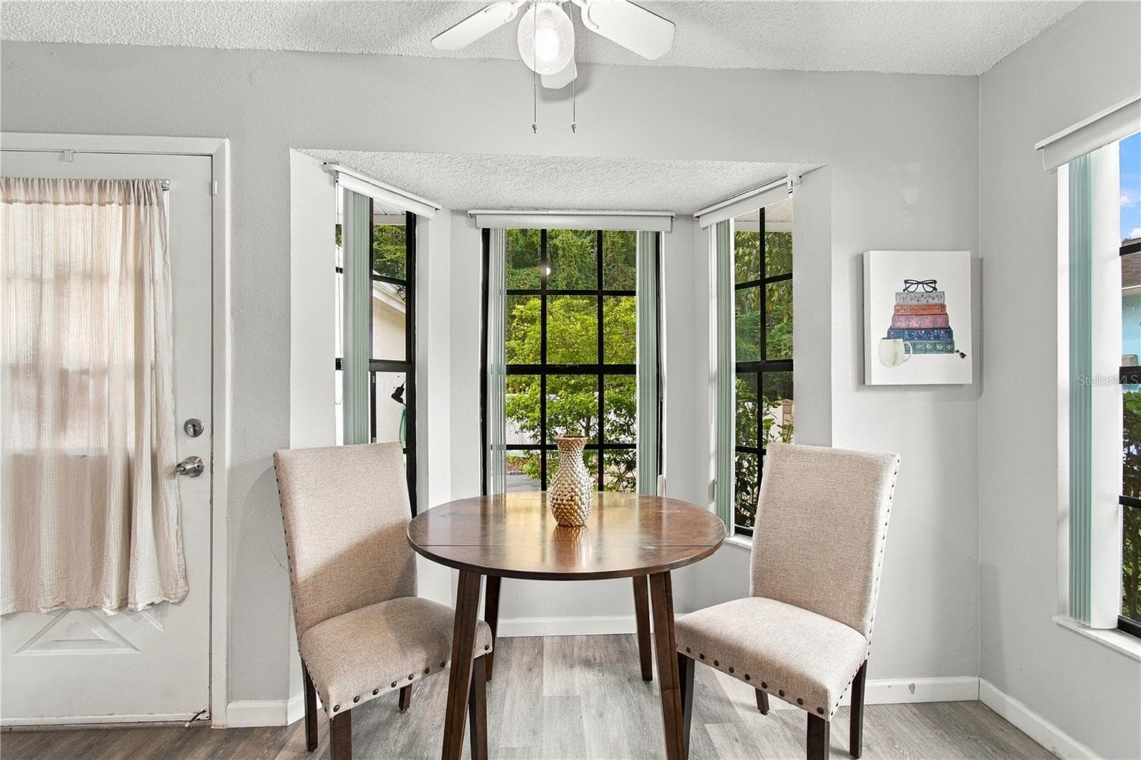Villa at 12508 HOLLYBROOK LN, HUDSON, photo 11 of 50