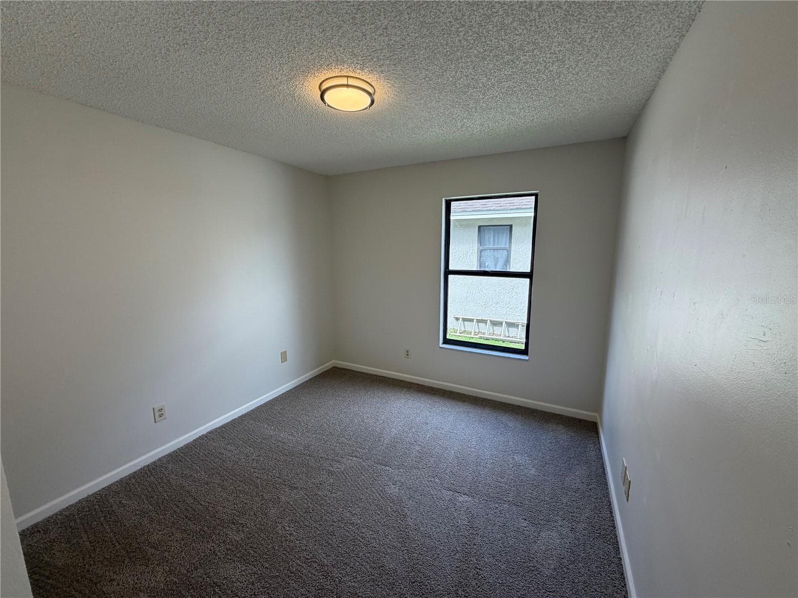 Single Family Residence at 10033 CREEKWATER BLVD, ORLANDO, photo 6 of 24