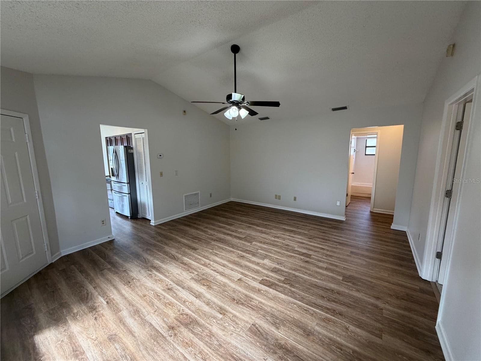 Single Family Residence at 10033 CREEKWATER BLVD, ORLANDO, photo 11 of 24