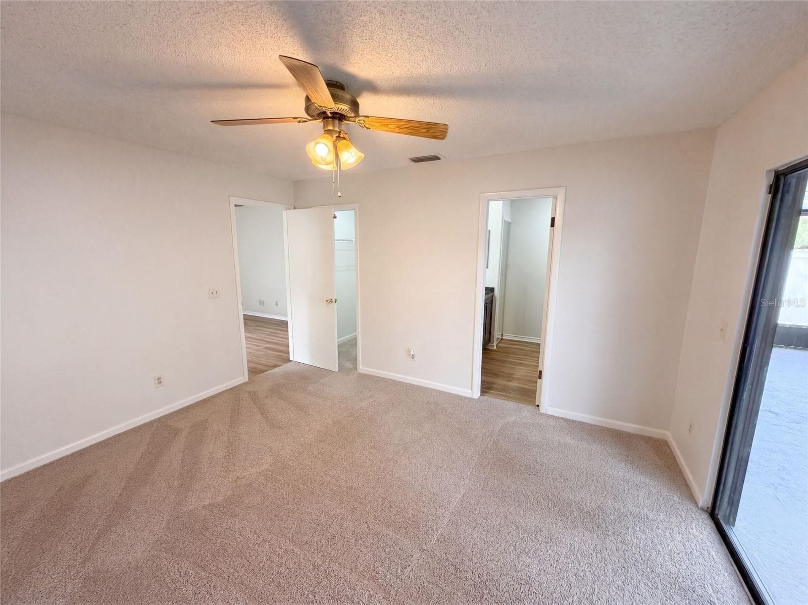 Single Family Residence at 10033 CREEKWATER BLVD, ORLANDO, photo 12 of 24