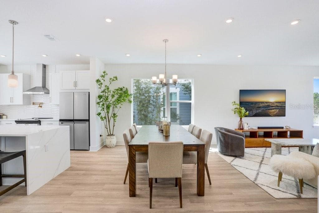 Townhouse at 2506 W CLEVELAND ST #20, TAMPA, photo 10 of 35