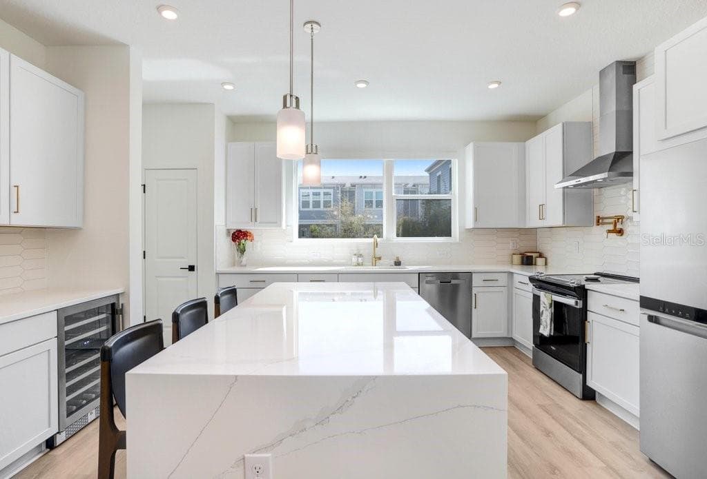 Townhouse at 2506 W CLEVELAND ST #20, TAMPA, photo 13 of 35