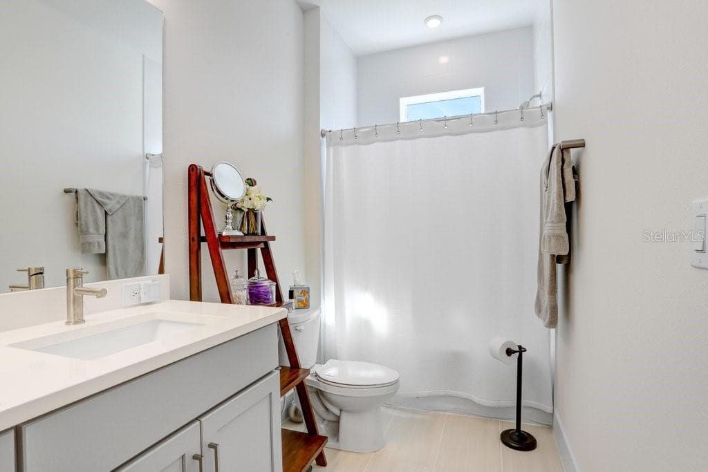 Townhouse at 2506 W CLEVELAND ST #20, TAMPA, photo 22 of 35