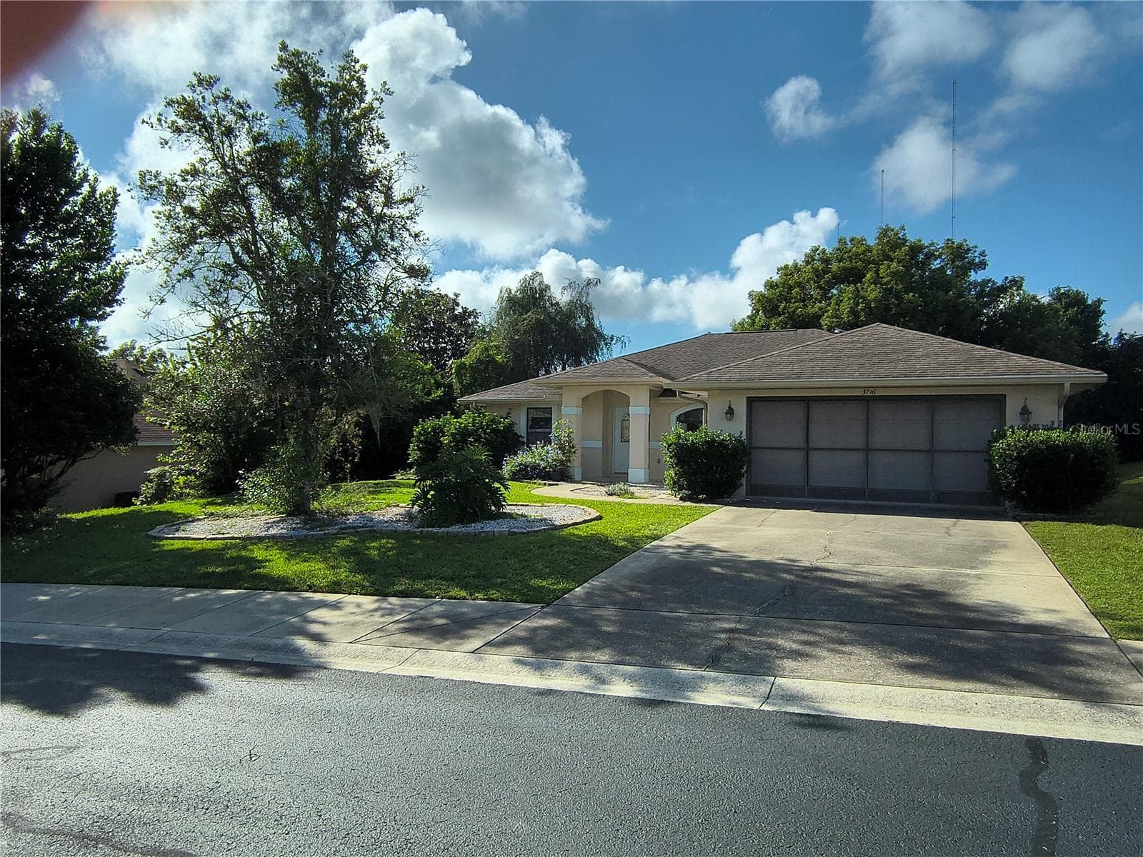 3716 E COVE PARK TRL
