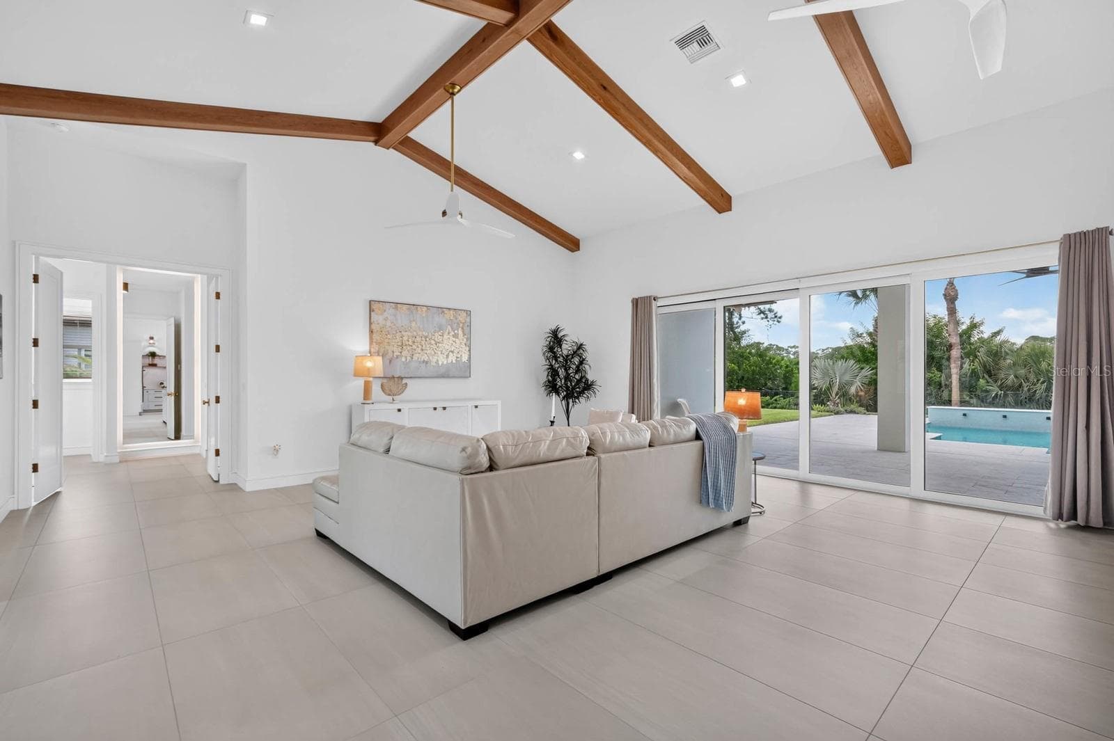 Single Family Residence at 100 LA TOSCANA ROTONDA, ORMOND BEACH, photo 18 of 74