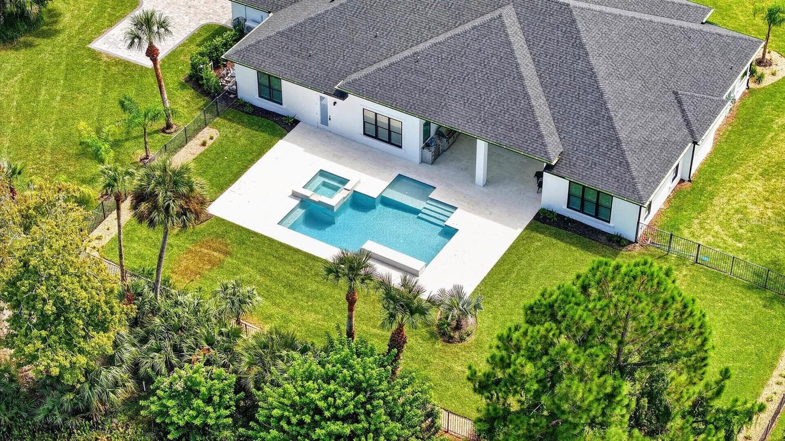 Single Family Residence at 100 LA TOSCANA ROTONDA, ORMOND BEACH, photo 63 of 74