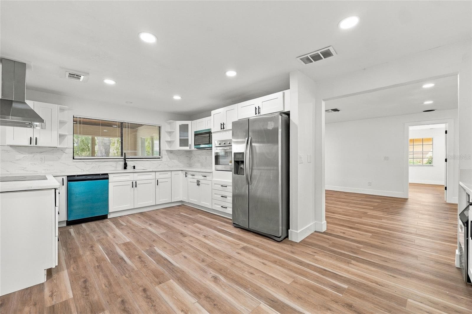 Single Family Residence at 5413 BERNADETTE DR, ZEPHYRHILLS, photo 13 of 55