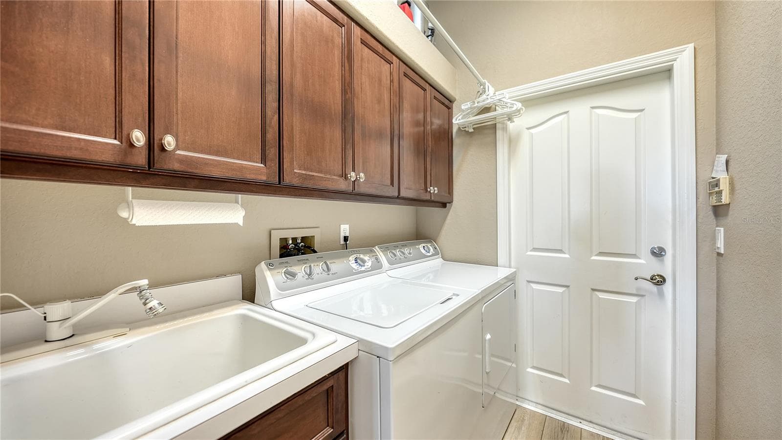 Single Family Residence at 116 VENTANA WAY, VENICE, photo 40 of 68