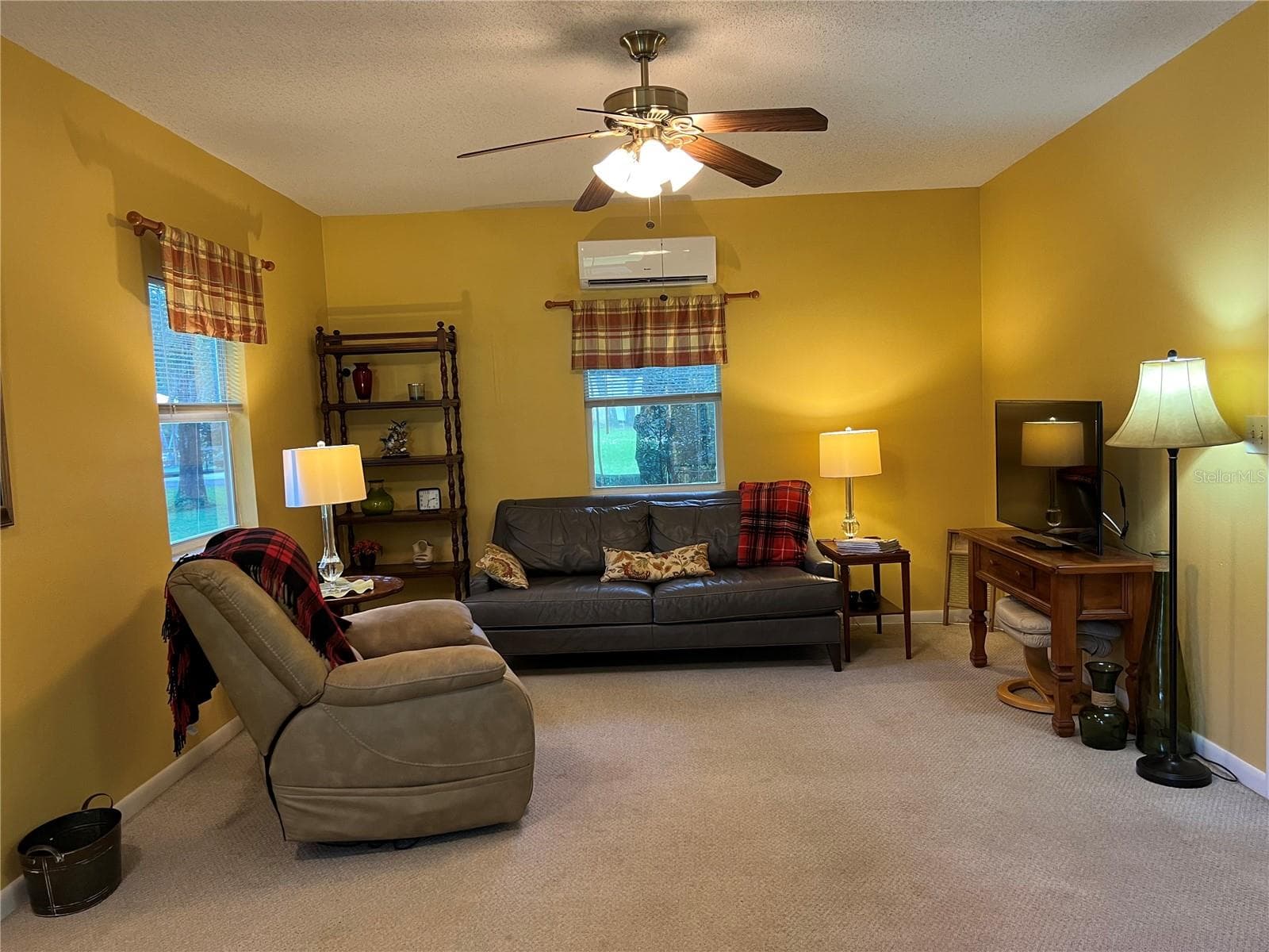 Guest House Living room - 267 N ORANGE AVE, LAKE HELEN