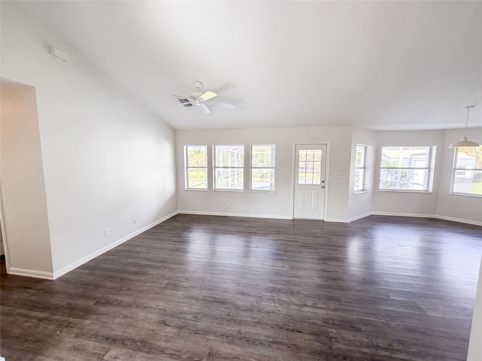 Single Family Residence at 1910 BASINGER AVE SW, PALM BAY, photo 8 of 29