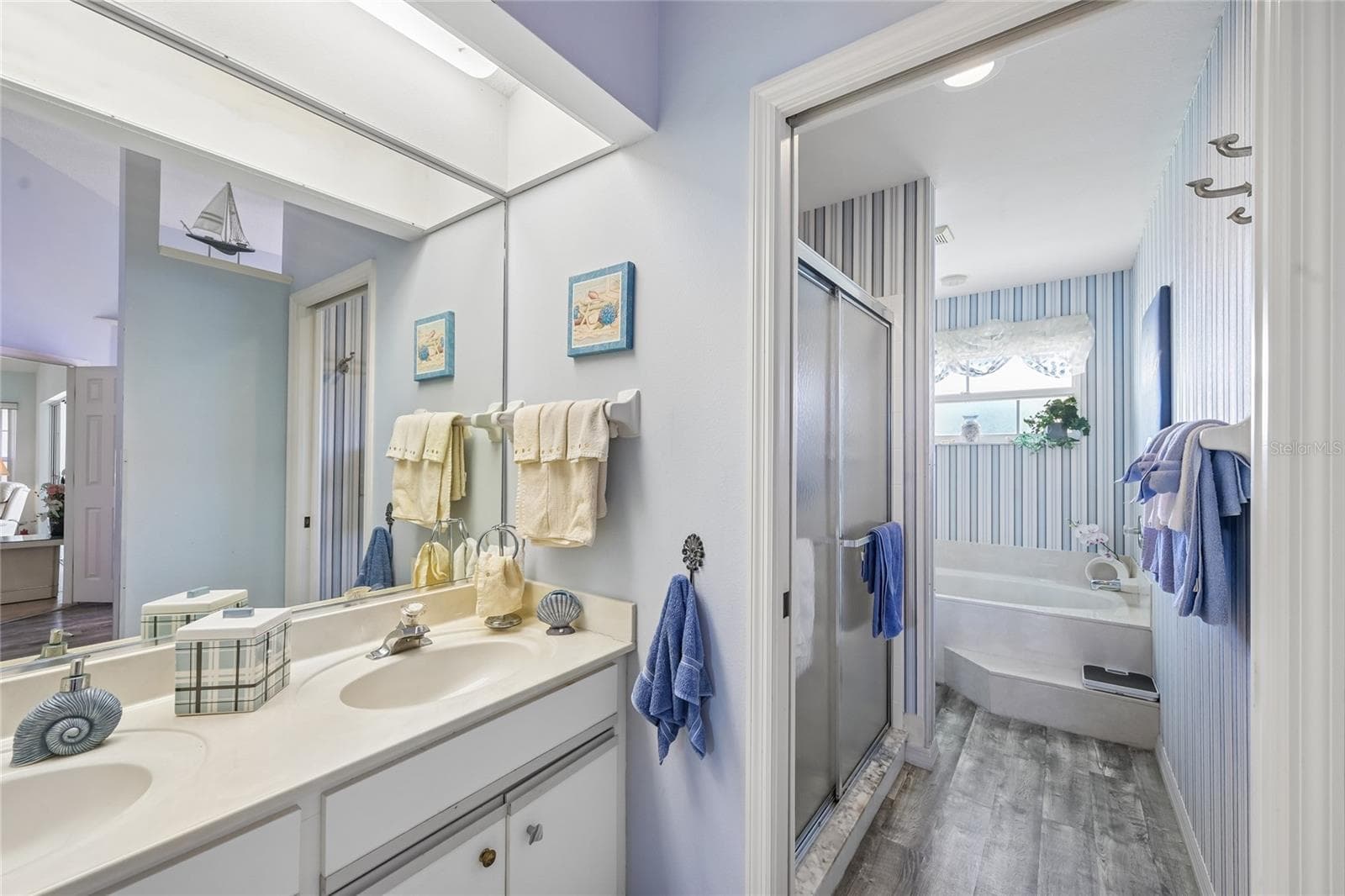 Primary bathroom - 805 HARRINGTON LAKE DR N #76, VENICE