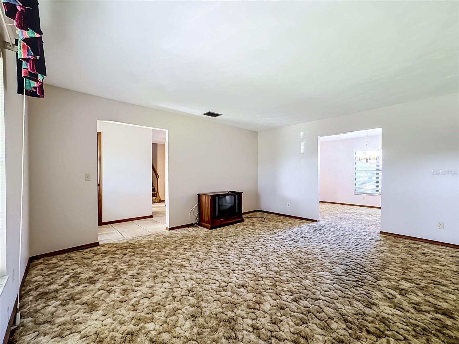 LIVING ROOM - 1104 77TH ST NW, BRADENTON