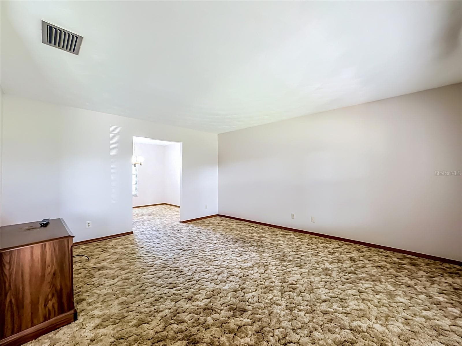 LIVING ROOM - 1104 77TH ST NW, BRADENTON