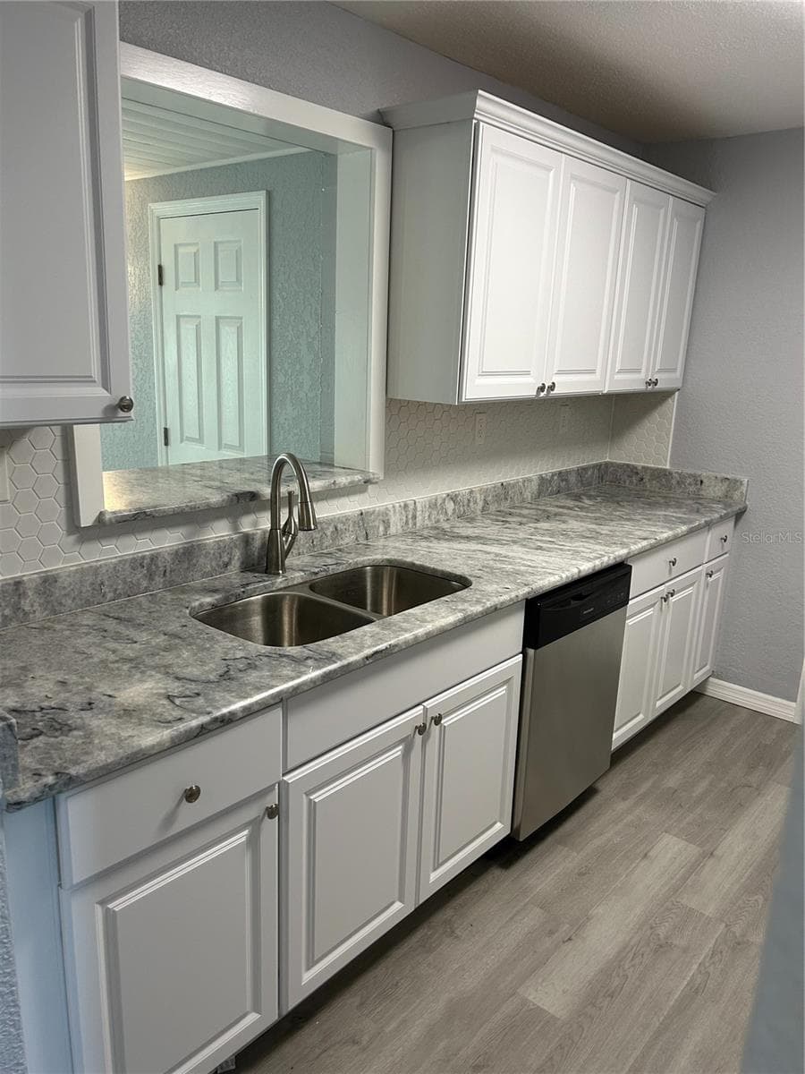Single Family Residence at 1259 BEL AIRE DR, DAYTONA BEACH, photo 12 of 66