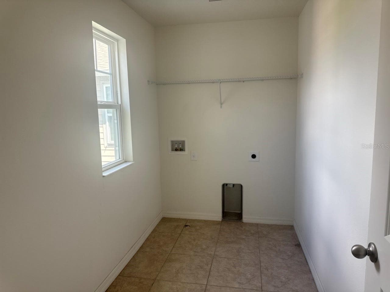 Single Family Residence at 8273 ARTISAN WAY, SEMINOLE, photo 12 of 18