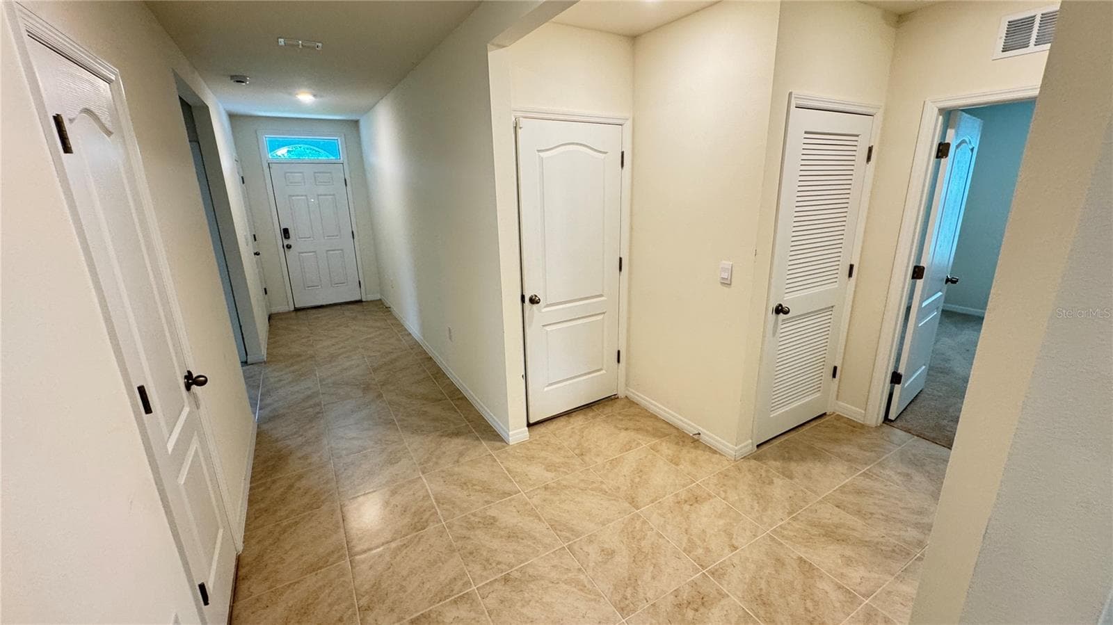 Single Family Residence at 939 STOCKPORT DR, KISSIMMEE, photo 2 of 26