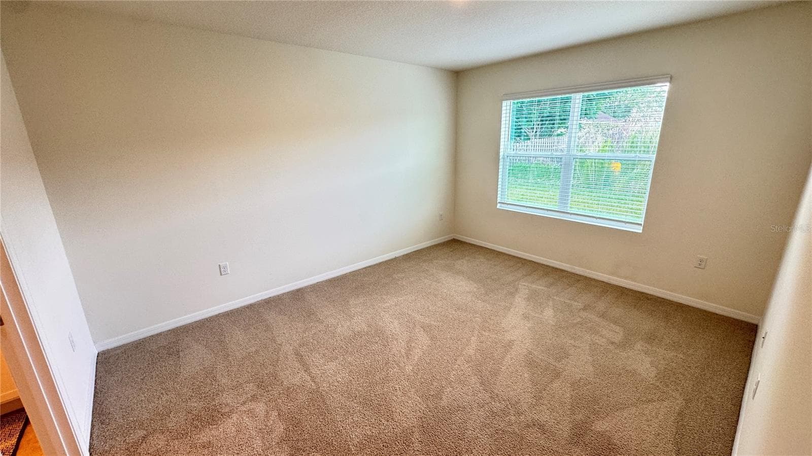 Single Family Residence at 939 STOCKPORT DR, KISSIMMEE, photo 10 of 26