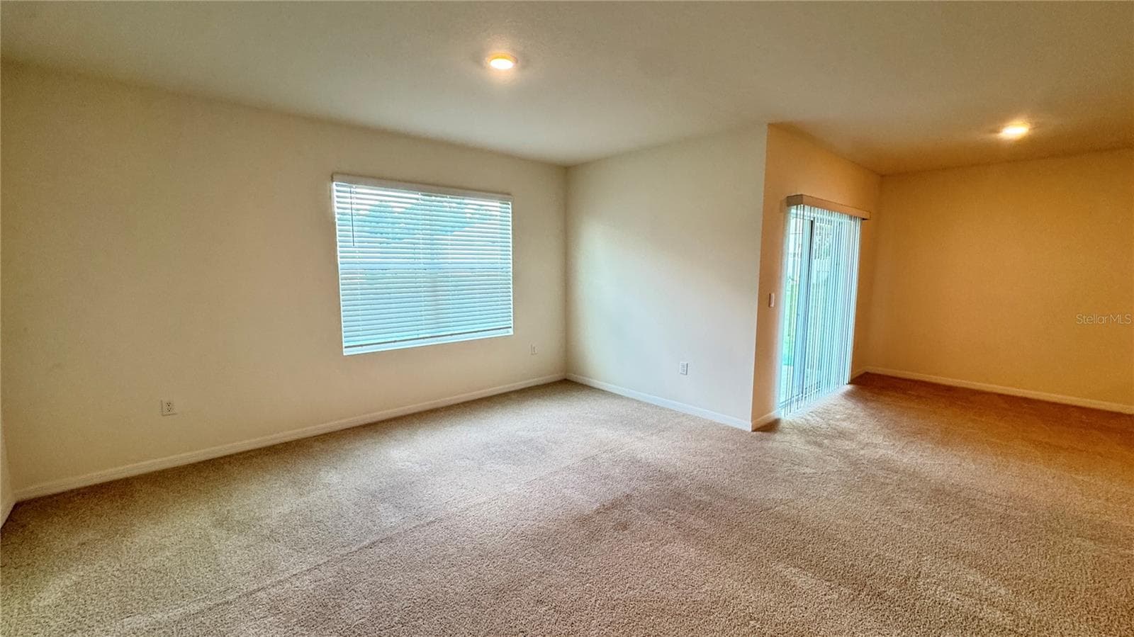 Single Family Residence at 939 STOCKPORT DR, KISSIMMEE, photo 12 of 26