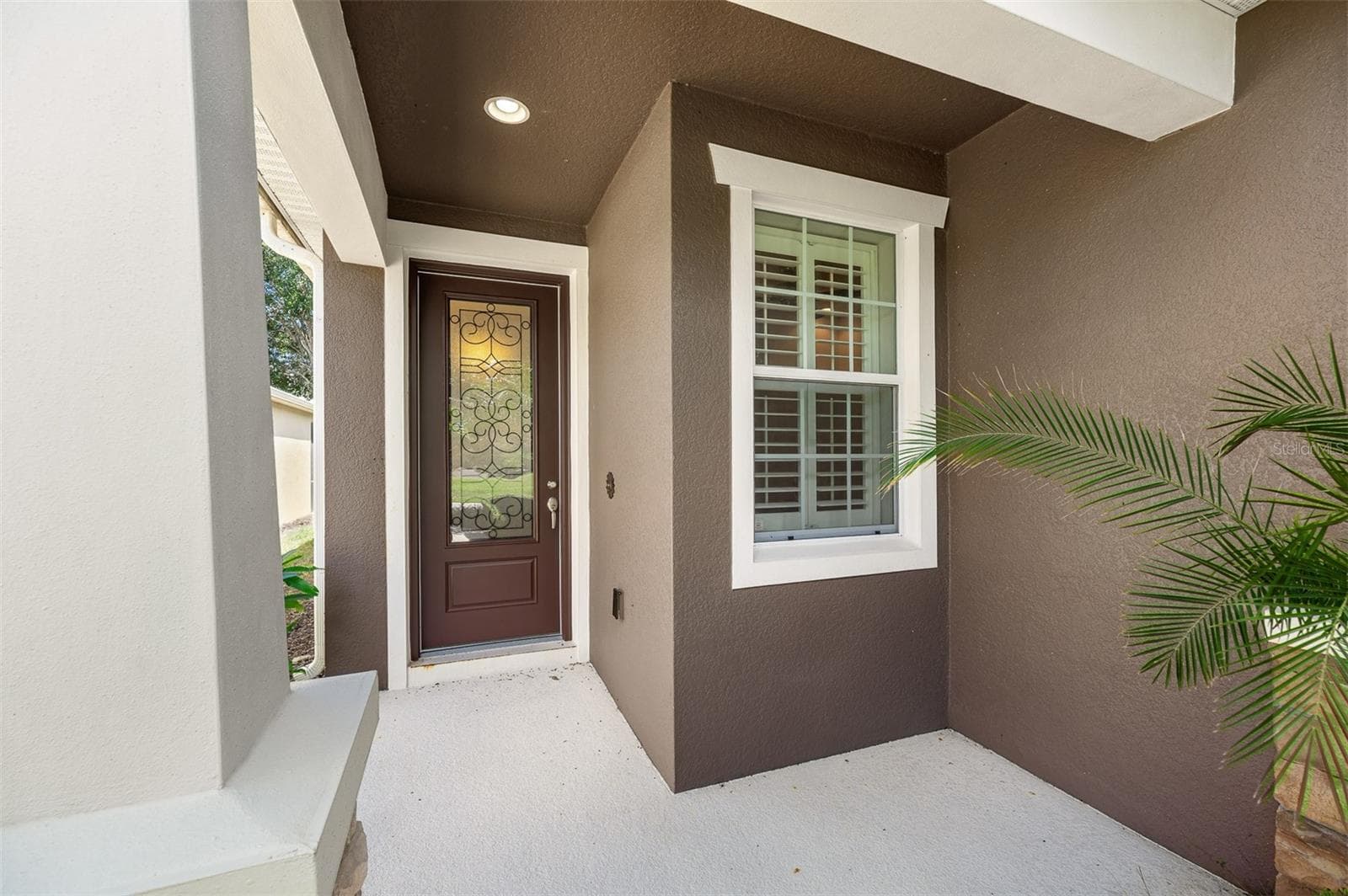 Single Family Residence at 22004 BELGIAN CT, MOUNT DORA, photo 3 of 24
