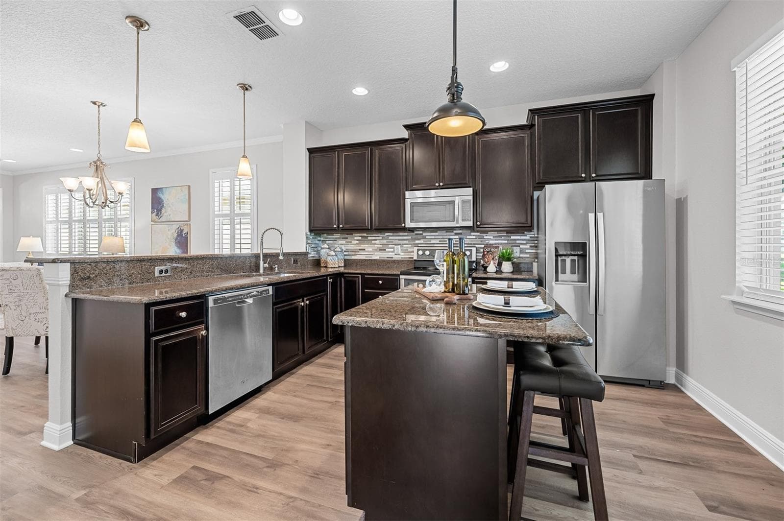 Single Family Residence at 22004 BELGIAN CT, MOUNT DORA, photo 11 of 24