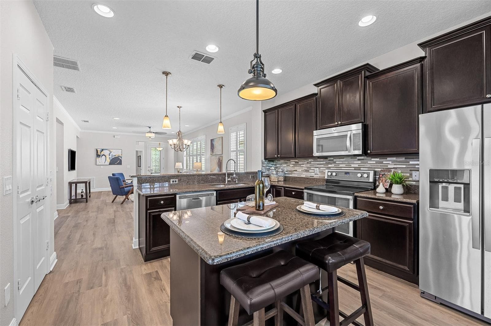 Single Family Residence at 22004 BELGIAN CT, MOUNT DORA, photo 12 of 24