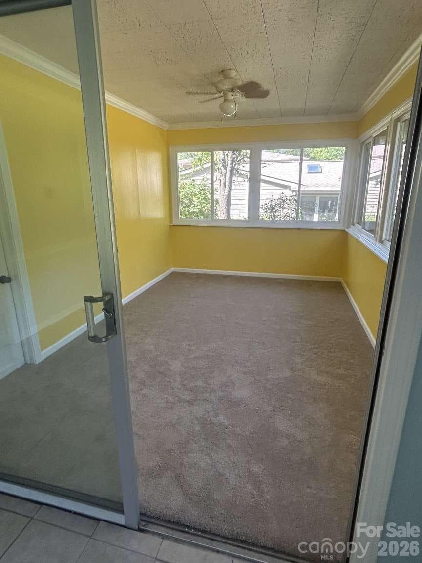 Single Family Residence at 1225 Pinebrook Circle, Hendersonville, photo 12 of 29